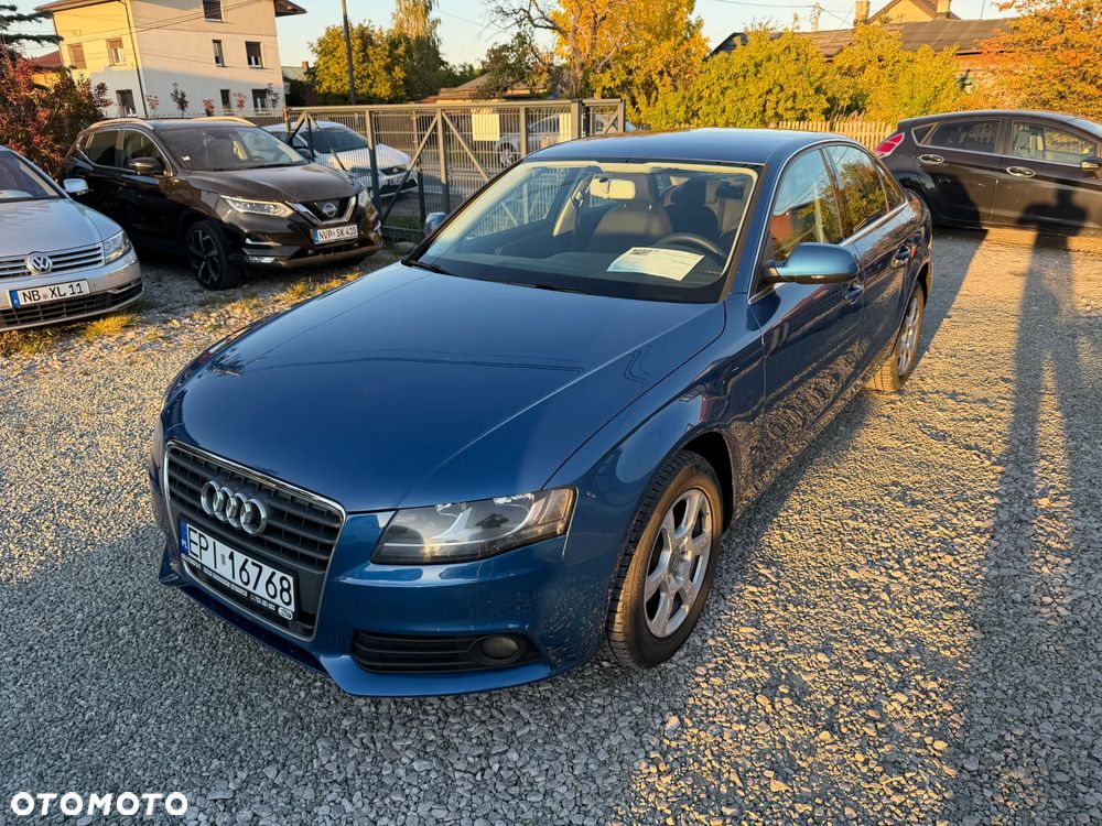 Audi A4 Limousine