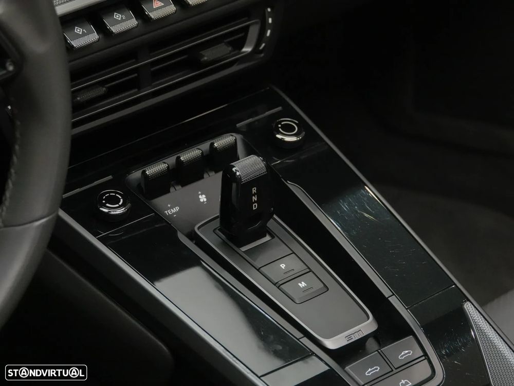 Porsche 911 (992) Carrera PDK - 31