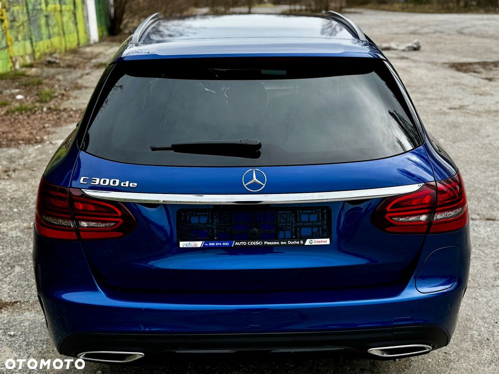 Mercedes-Benz Klasa C 300 de 9G-TRONIC AMG Line - 13
