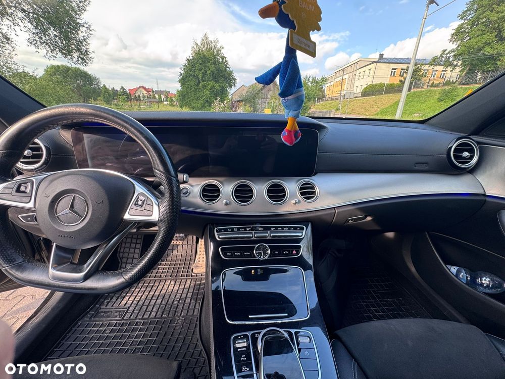 Mercedes-Benz Klasa E 200 d 9G-TRONIC - 13