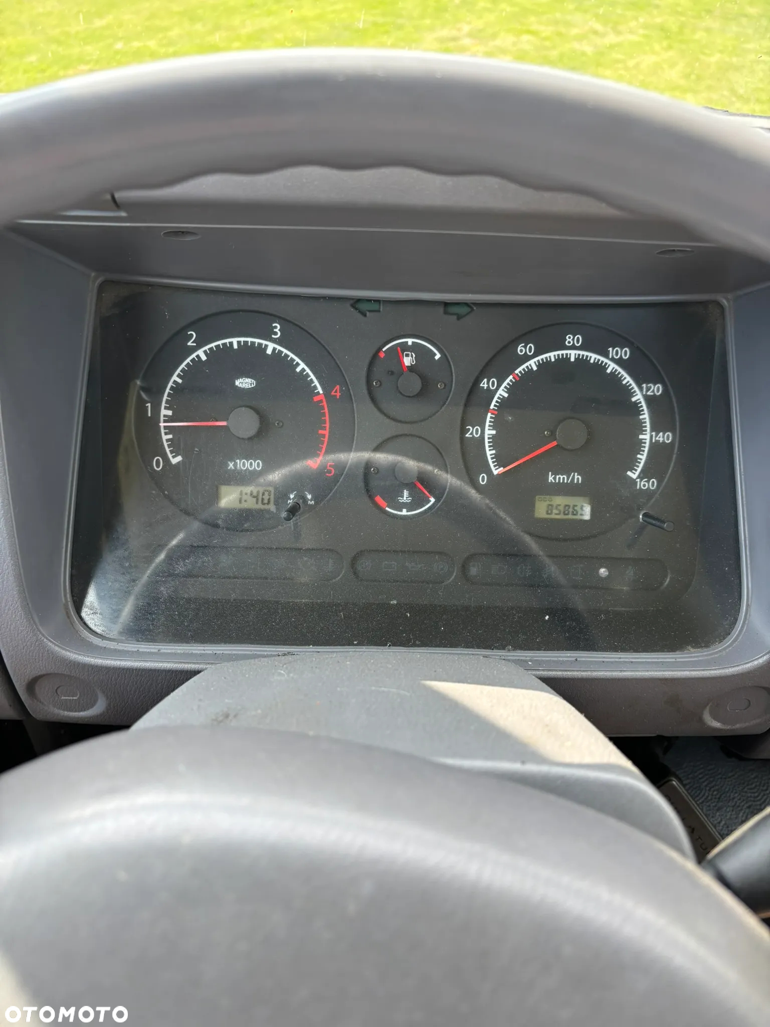 Nissan CABSTAR - 14