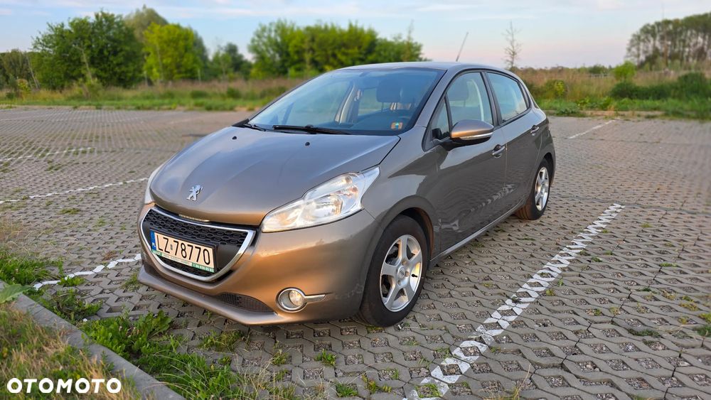 Peugeot 208 PureTech 82 Active - 1
