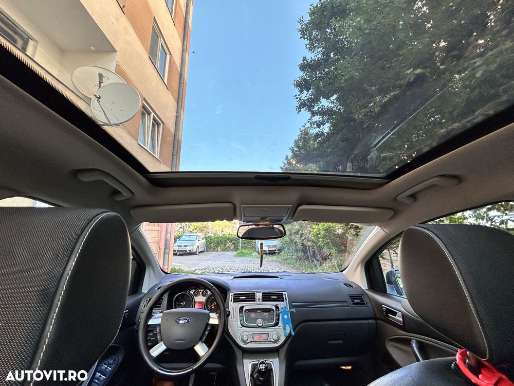 Ford Kuga 2.0L TDCi DPF Titanium - 11