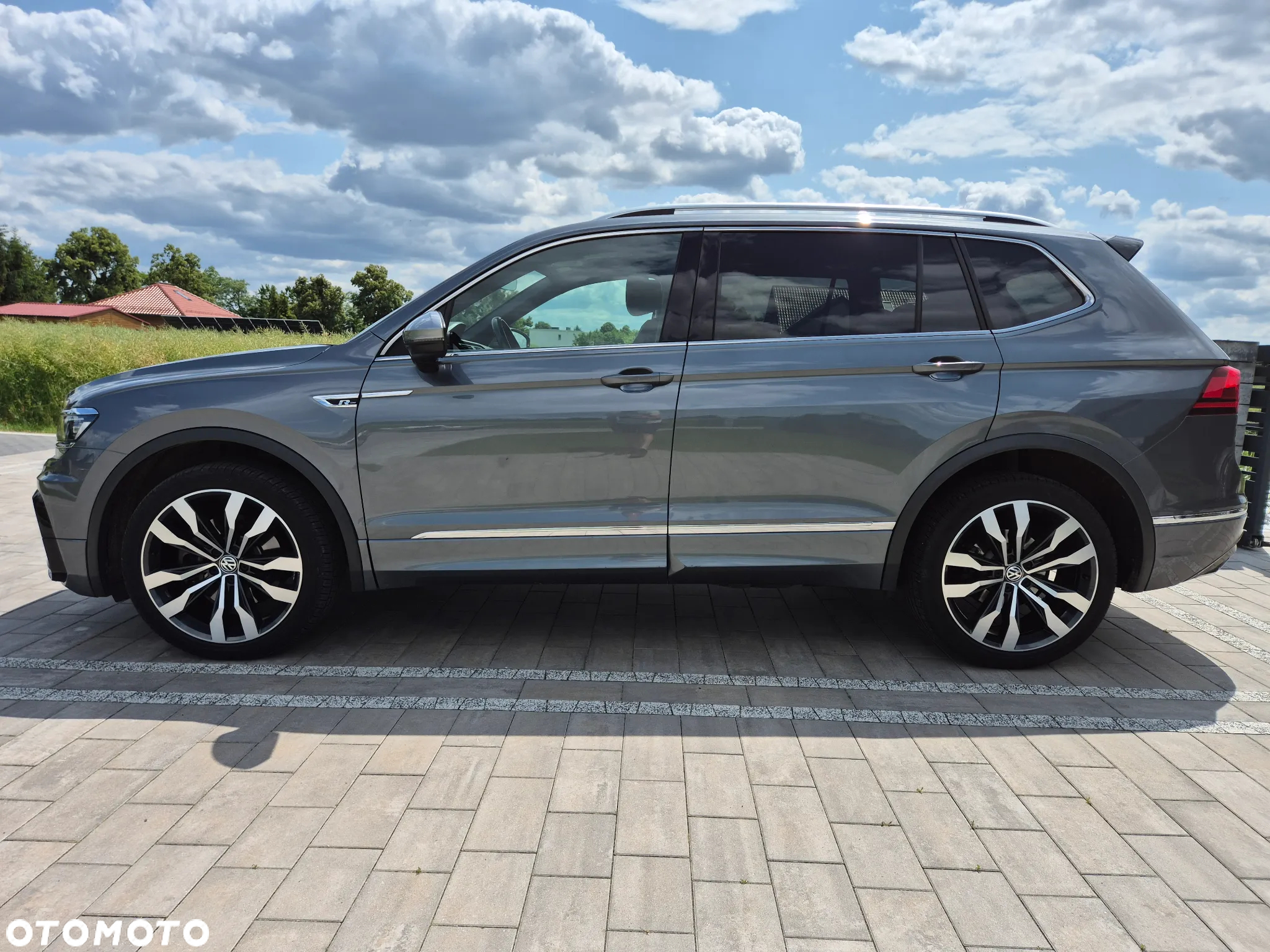 Volkswagen Tiguan Allspace 2.0 TDI SCR 4Motion DSG Highline - 8