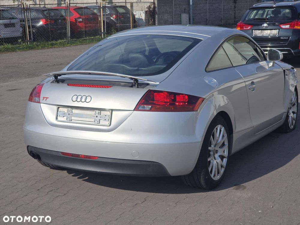 Audi TT Coupé - 7