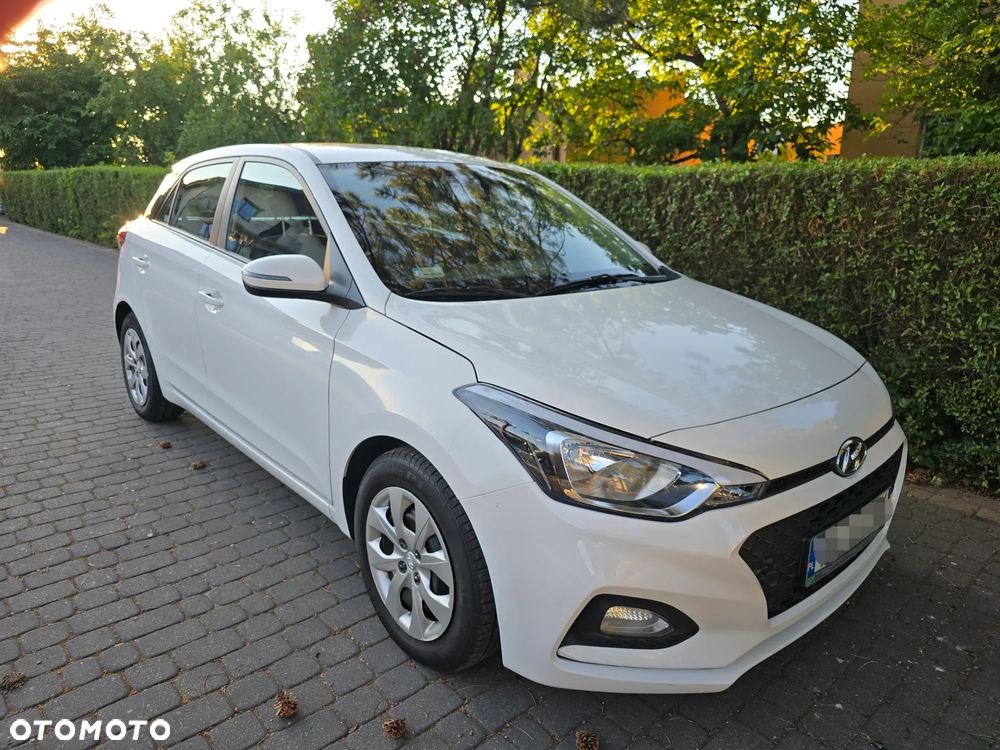 Hyundai i20 - 3