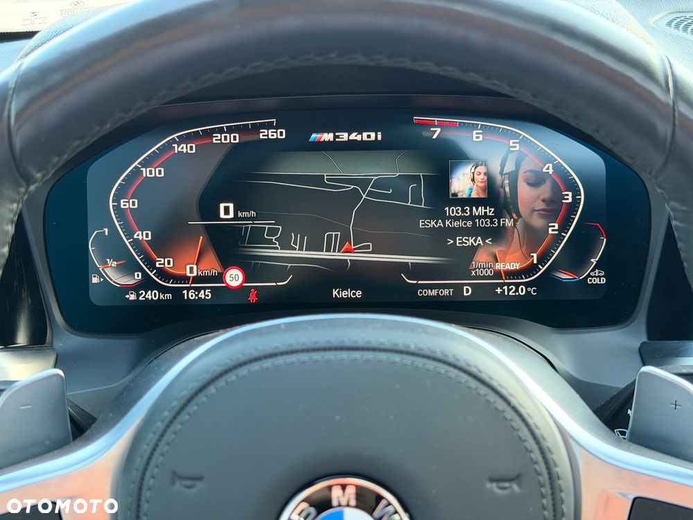 BMW Seria 3 M340i xDrive - 28