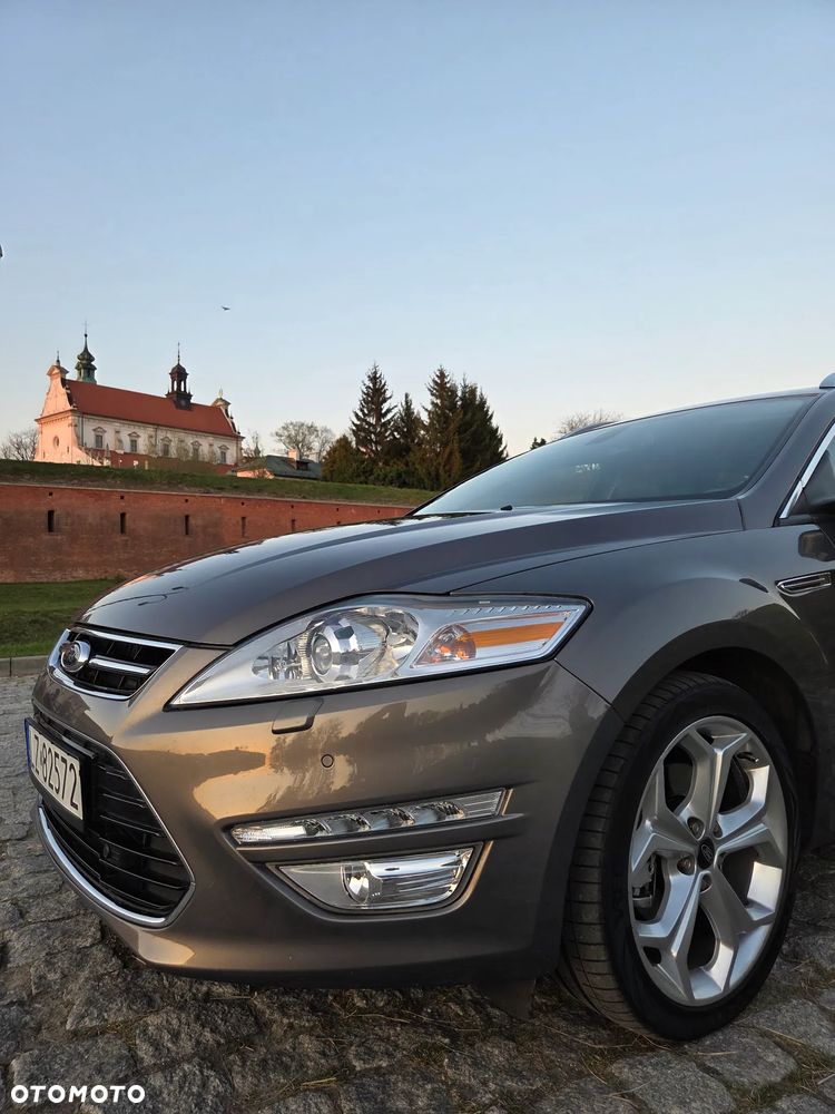 Ford Mondeo 2.0 EcoBoost Titanium - 1