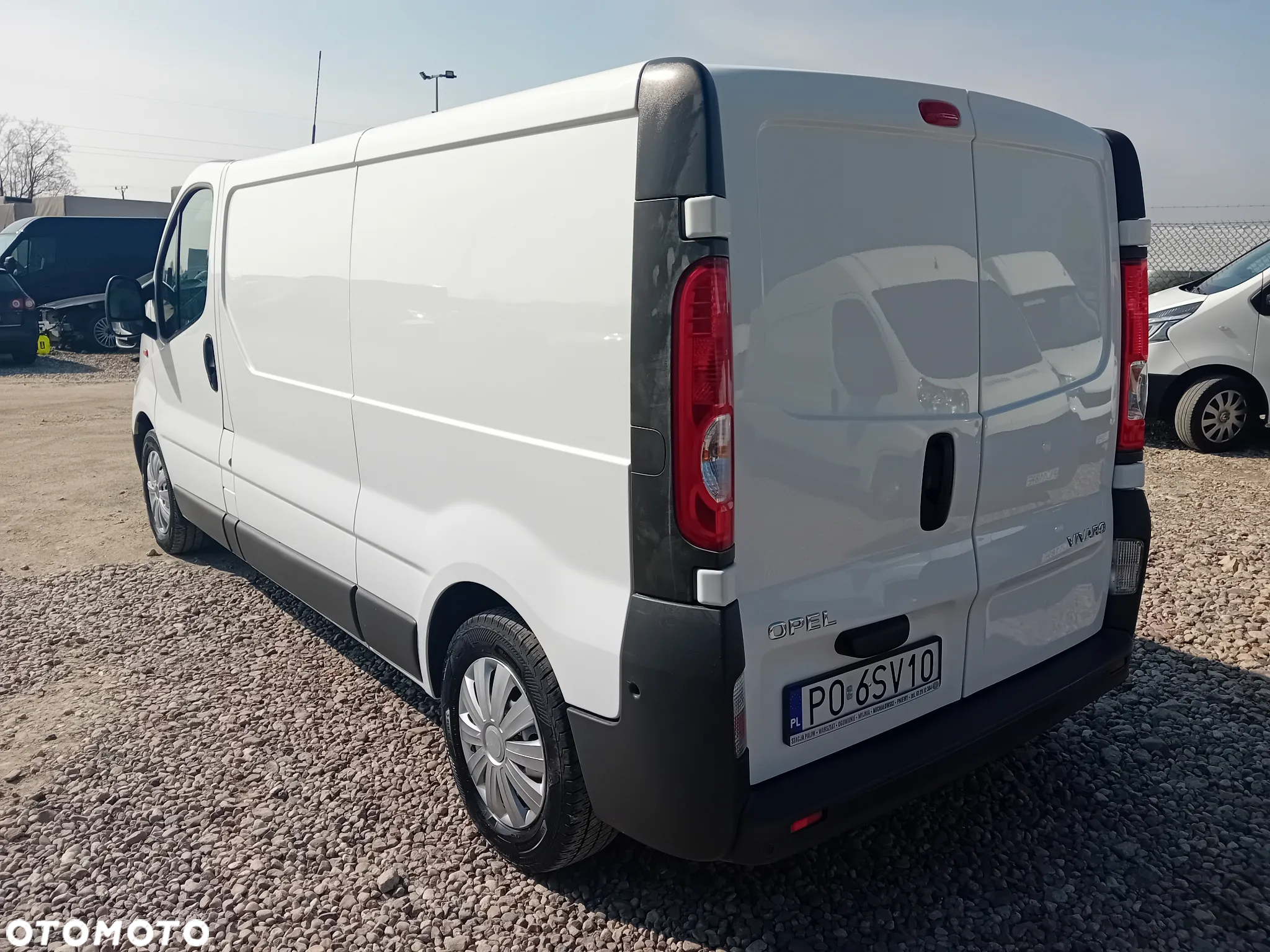 Opel Vivaro - 7