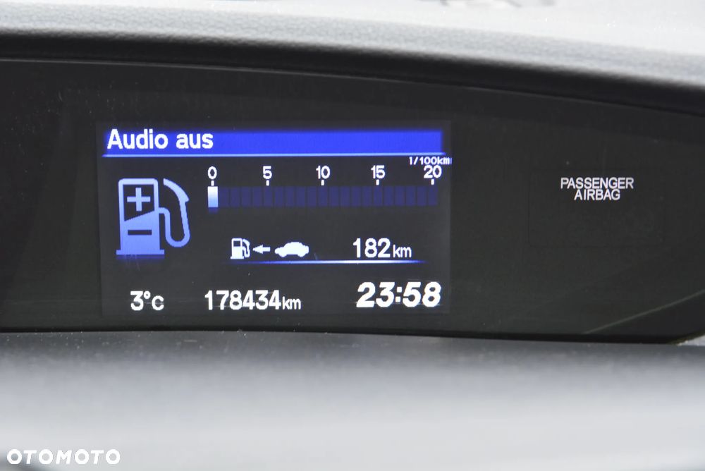 Honda Civic 1.8 Lifestyle - 12