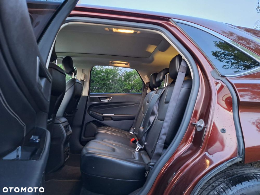 Ford Edge - 8