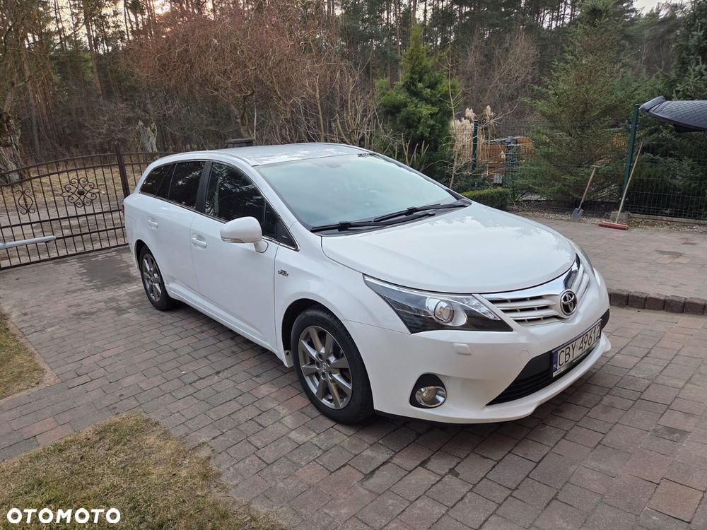 Toyota Avensis 2.2 D-CAT Prestige - 1