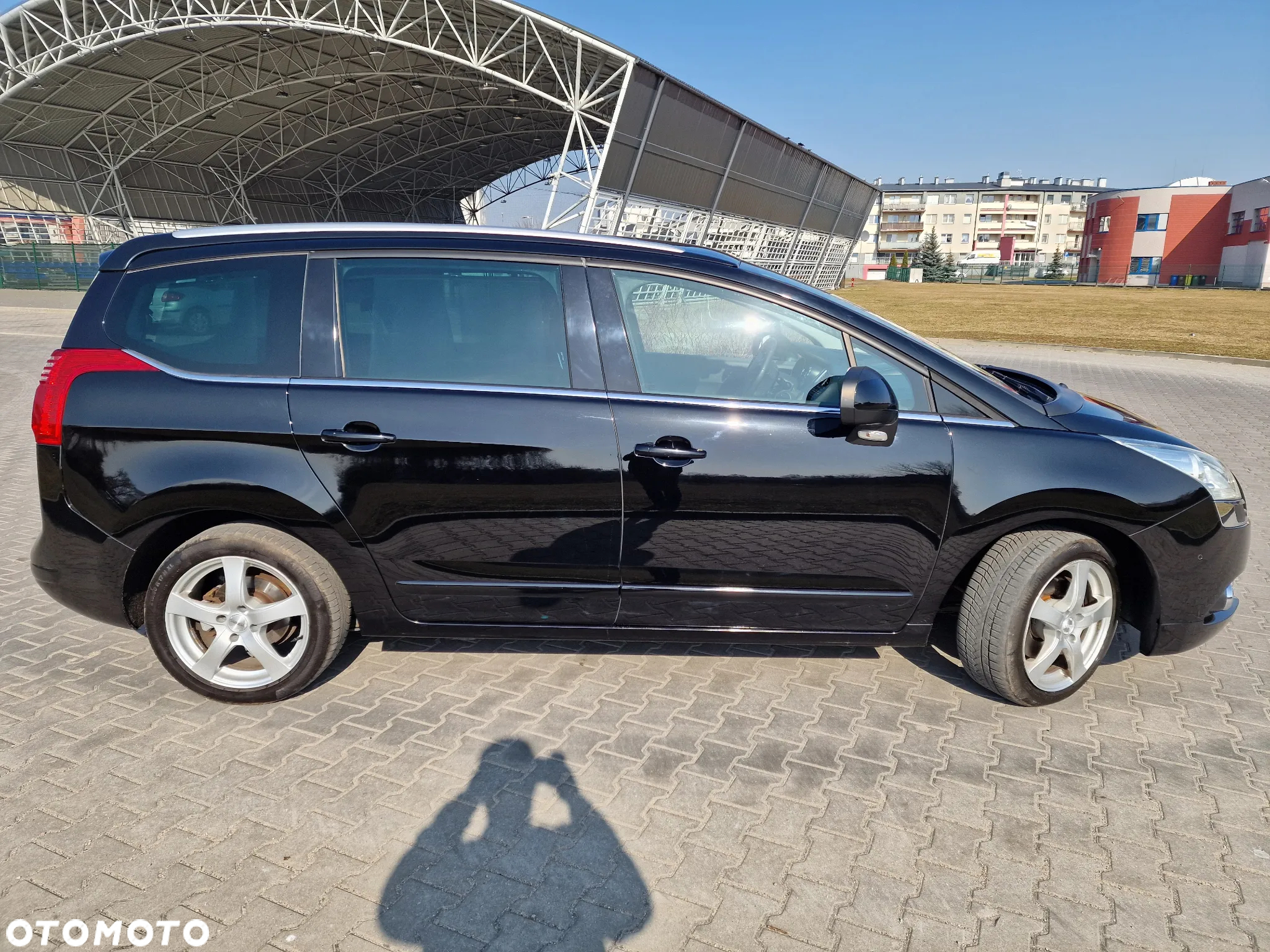 Peugeot 5008 2.0 HDi Allure 7os - 7