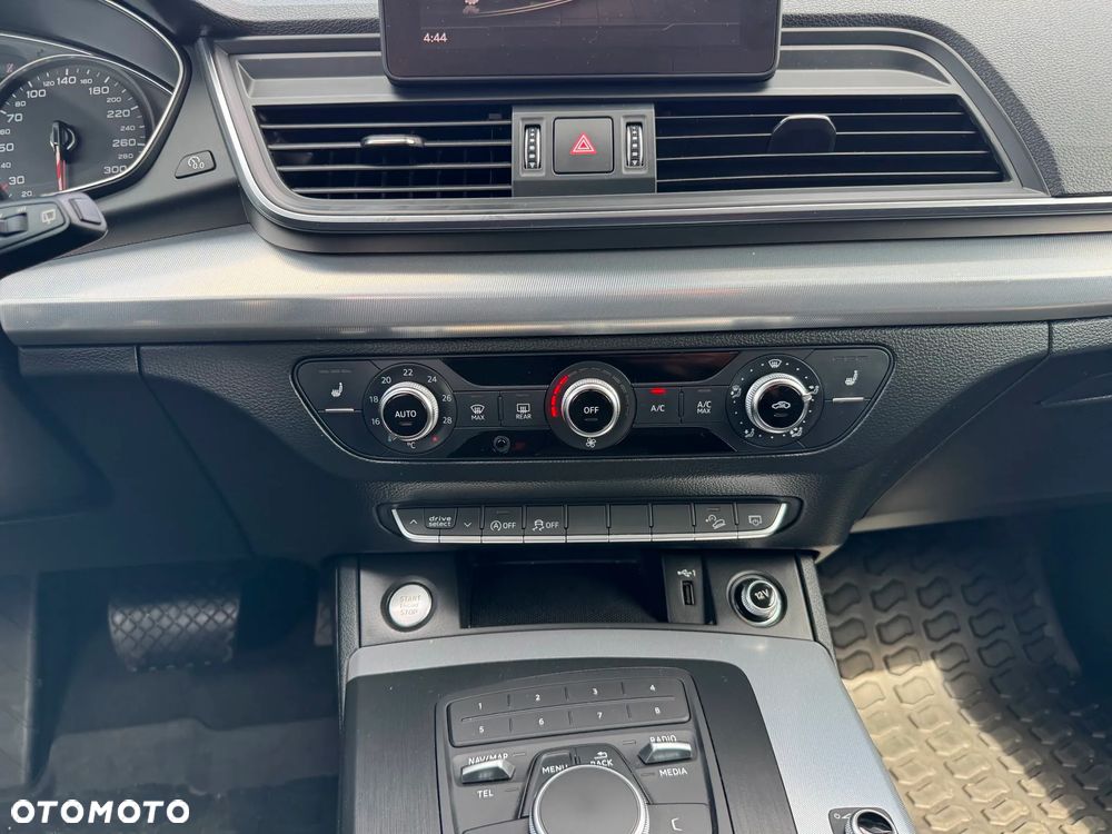 Audi Q5 2.0 TDI Quattro S tronic sport - 17