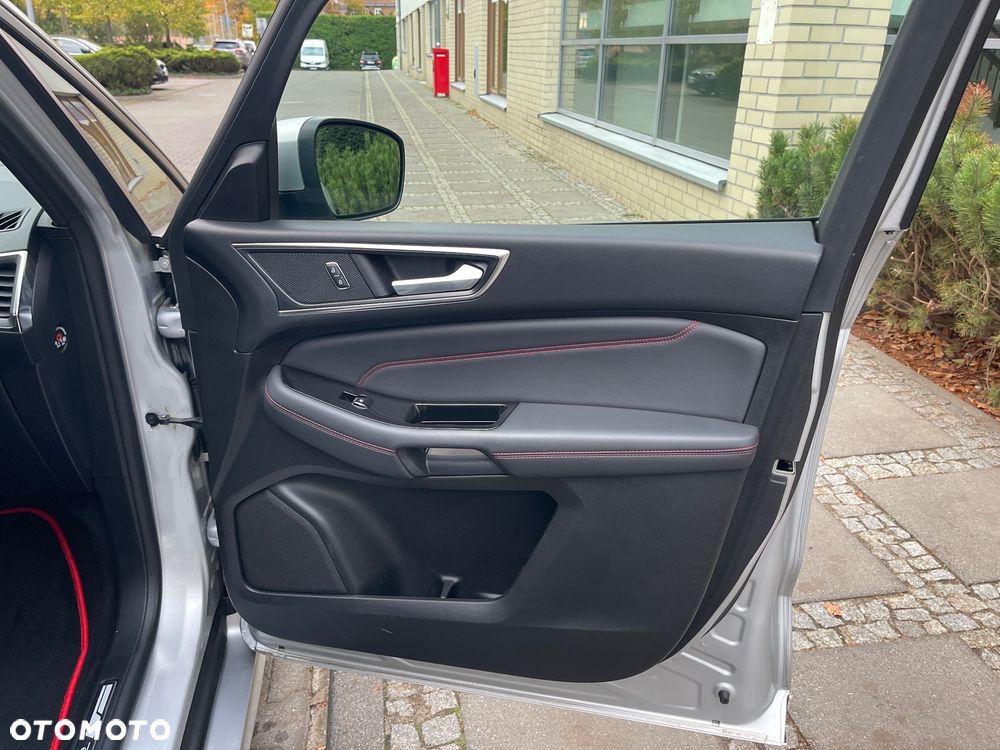 Ford S-Max - 29