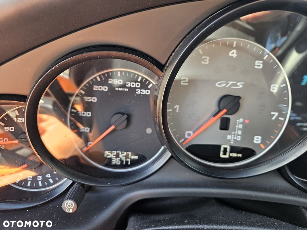 Porsche Panamera - 12