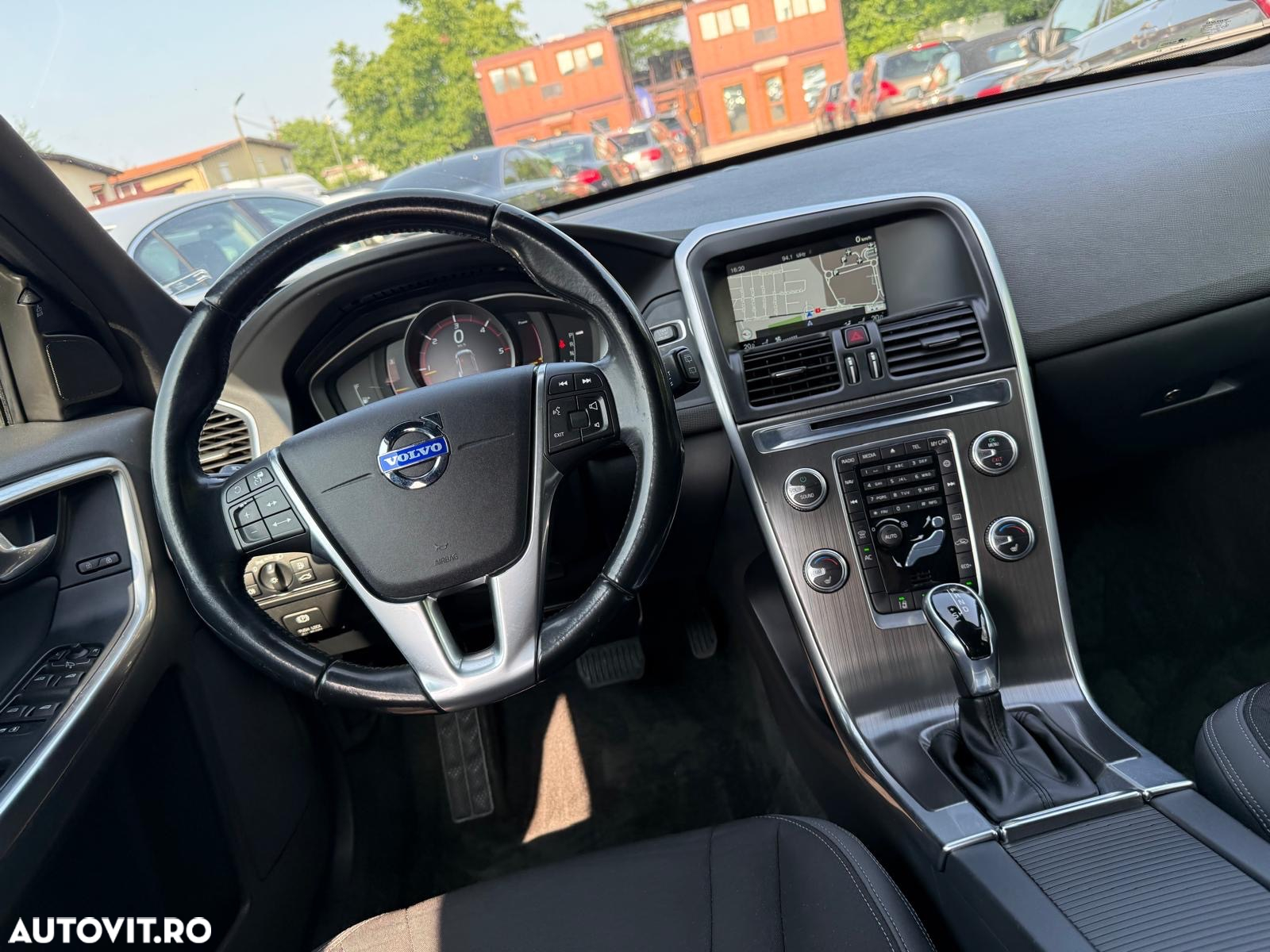 Volvo XC 60 - 27