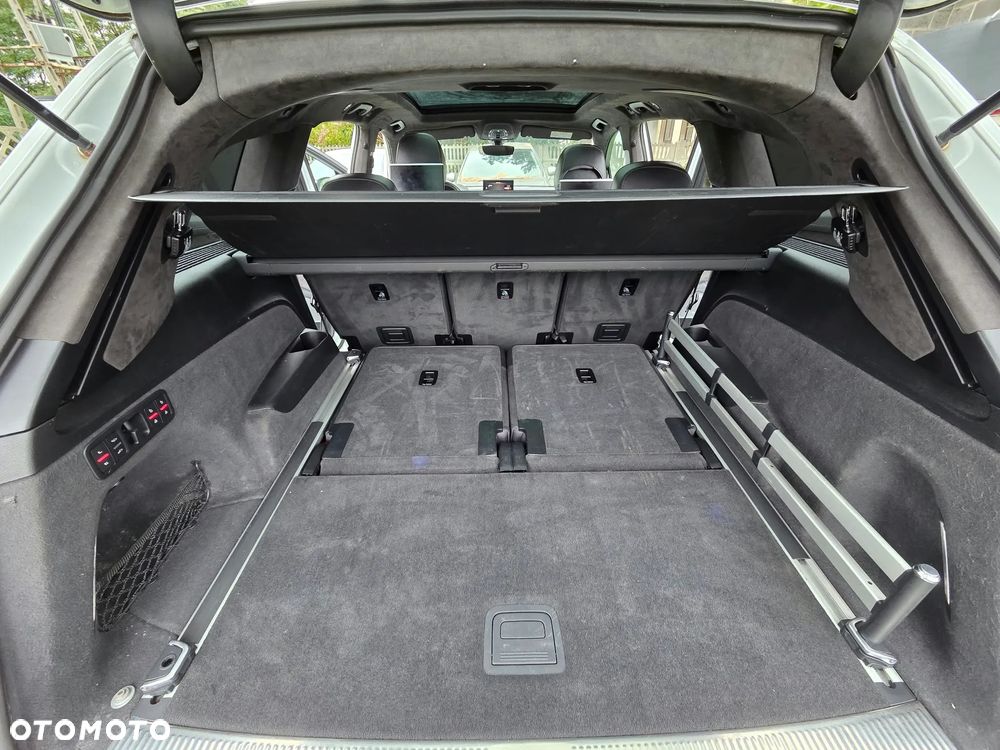 Audi SQ7 4.0 TDI Quattro Tiptronic - 39