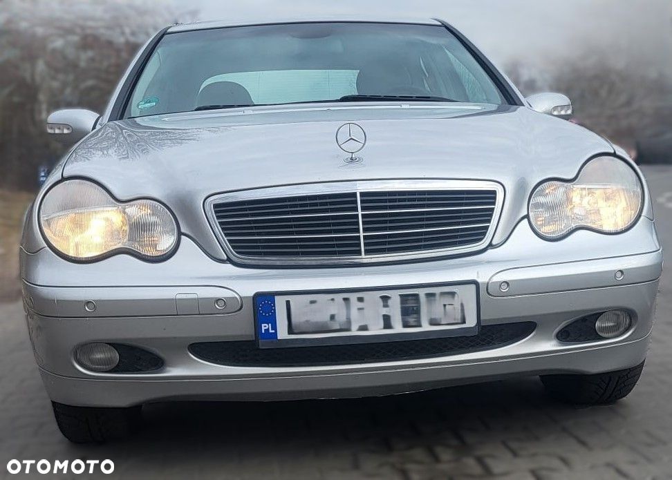 Mercedes-Benz Klasa C 180 Kompressor Classic - 4