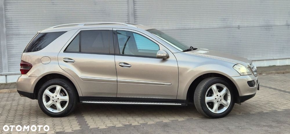 Mercedes-Benz ML 320 CDI 4Matic 7G-TRONIC Edition 10 - 33