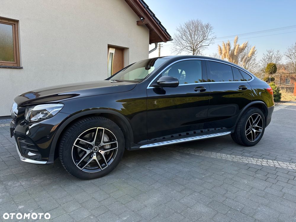 Mercedes-Benz GLC - 12