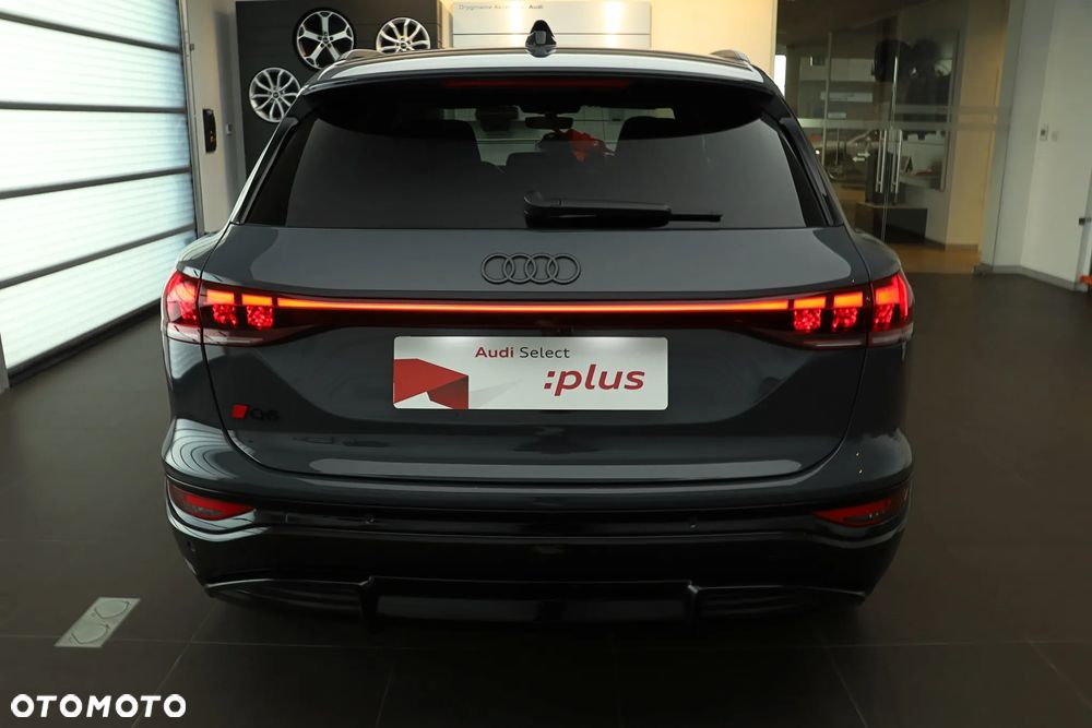 Audi Q6 e-tron - 6