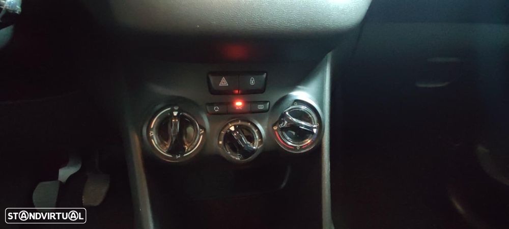 Peugeot 208 PureTech 82 Allure - 20