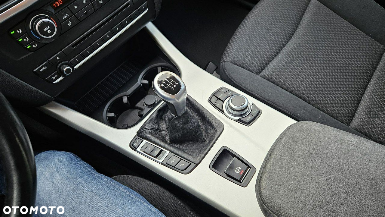 BMW X3 xDrive20d - 31