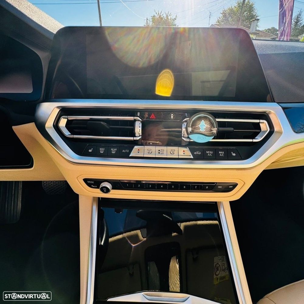 BMW 330 e Line Sport Auto - 25