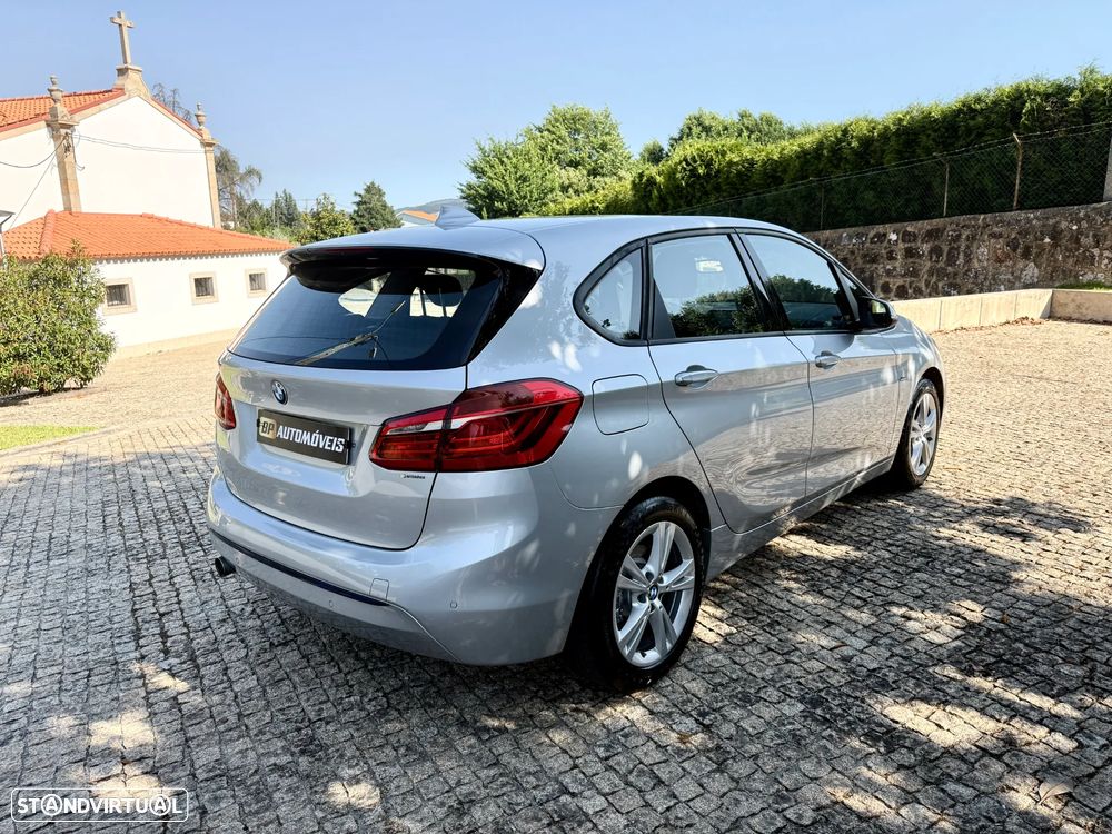 BMW 218 Active Tourer d Line Sport - 19
