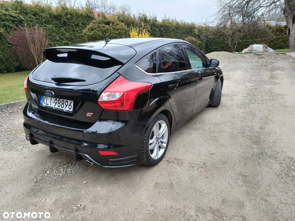 Ford Focus 2.0 TDCi Sport - 19