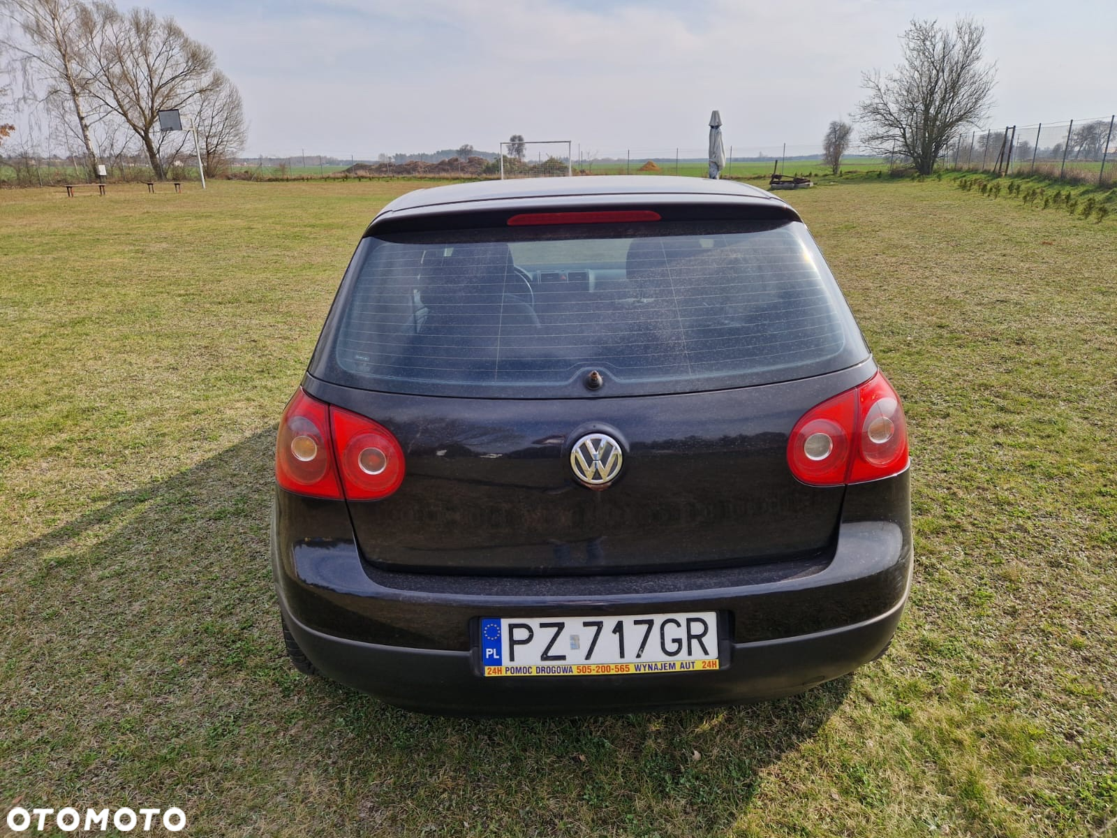 Volkswagen Golf V 2.0 TDI Comfortline - 15