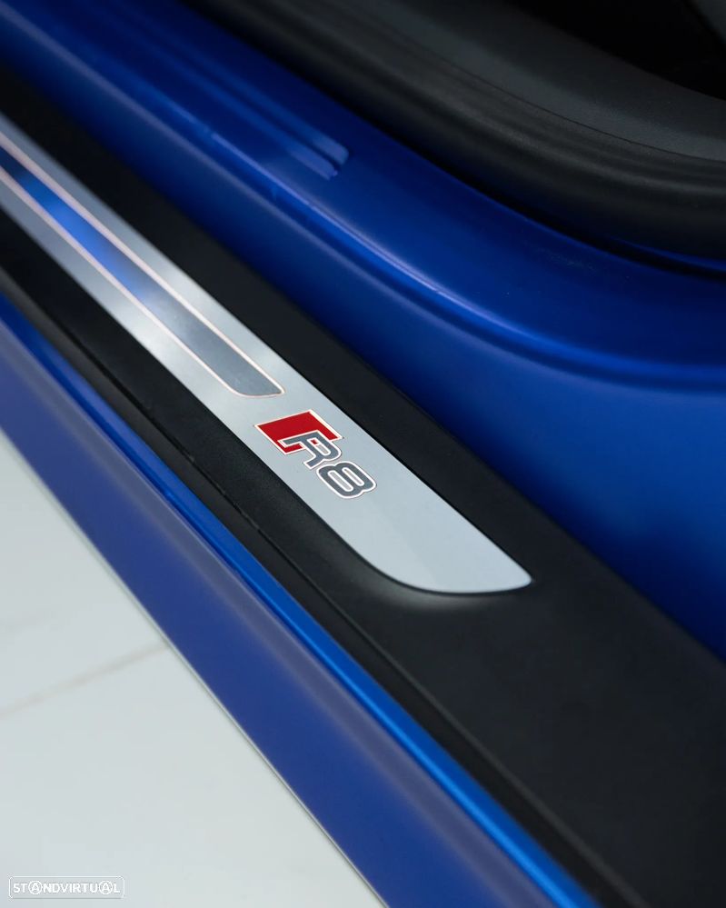 Audi R8 Coupé V10 plus 5.2 FSI quattro S tronic - 20