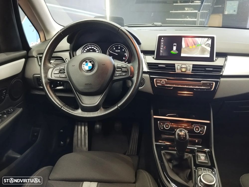 BMW 216 Active Tourer d Advantage - 18