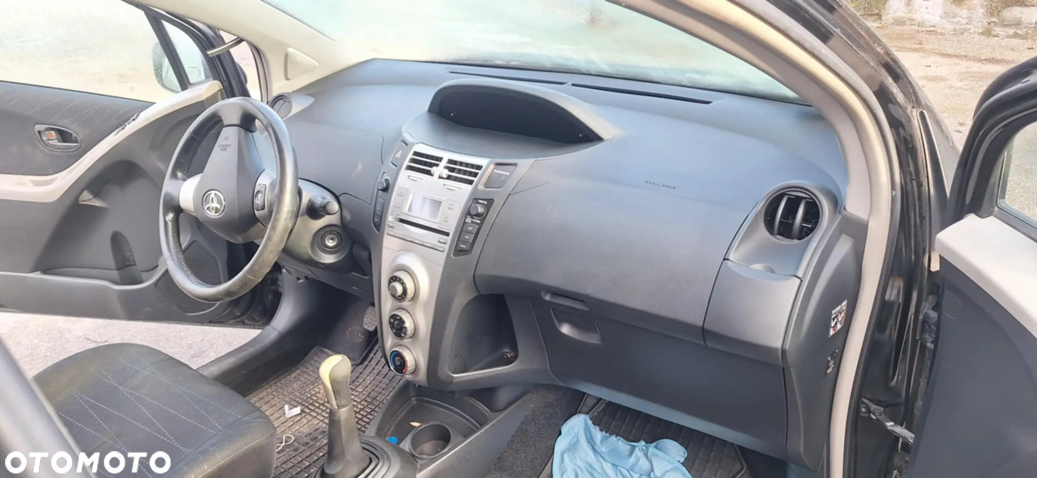 Toyota YARIS II 1,4 D4D kompresor pompa klimatyzacji - 8