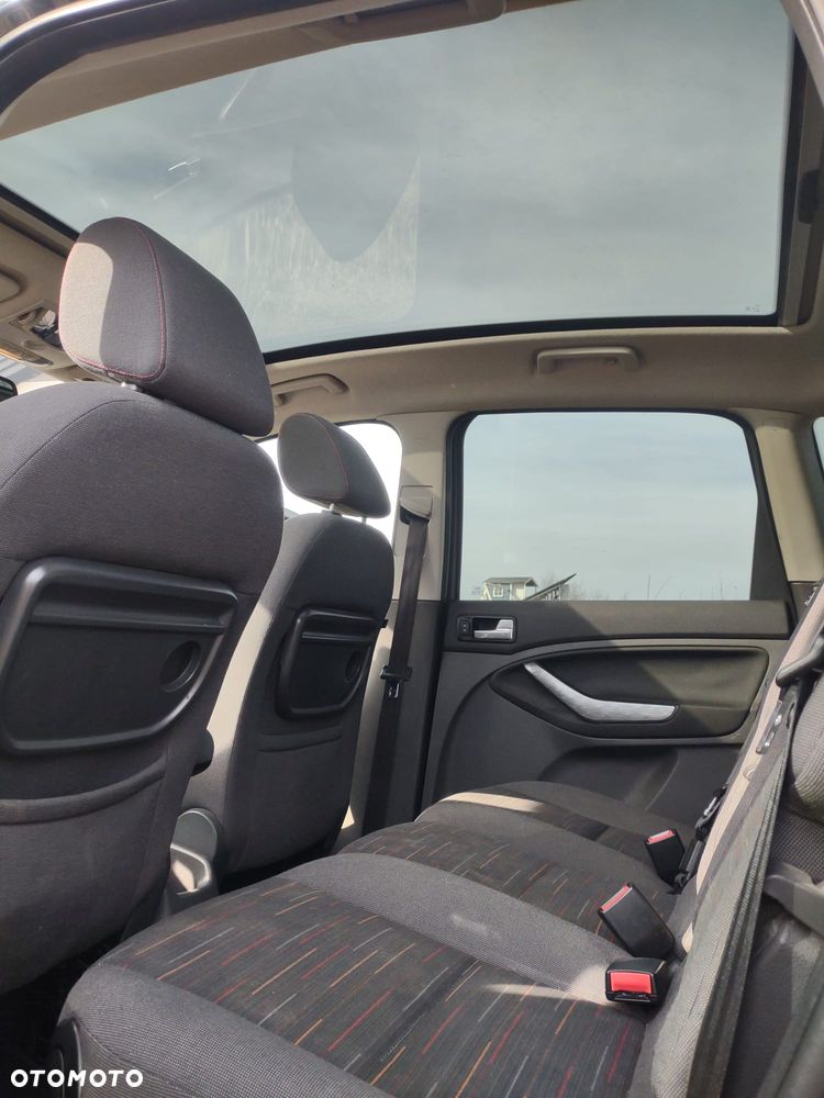 Ford C-MAX 1.8 Titanium - 9