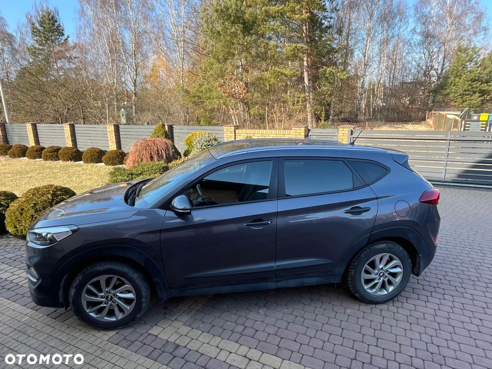 Hyundai Tucson - 2