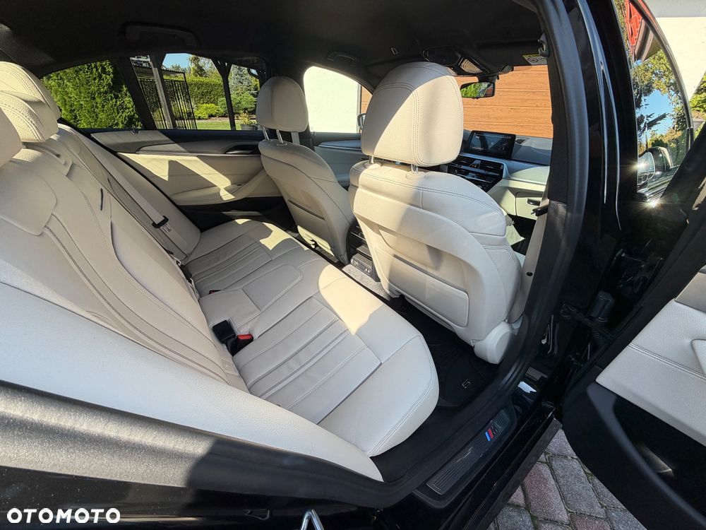 BMW Seria 5 - 10