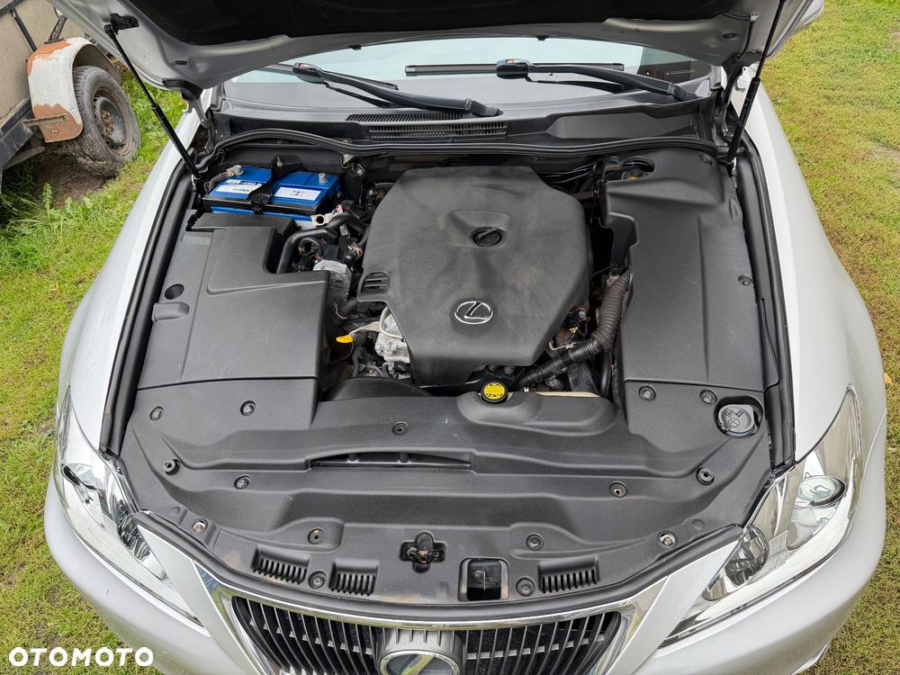 Lexus IS 200 D Classic - 9