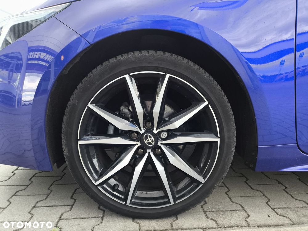 Toyota Corolla 1.8 Hybrid GR Sport Dynamic - 9
