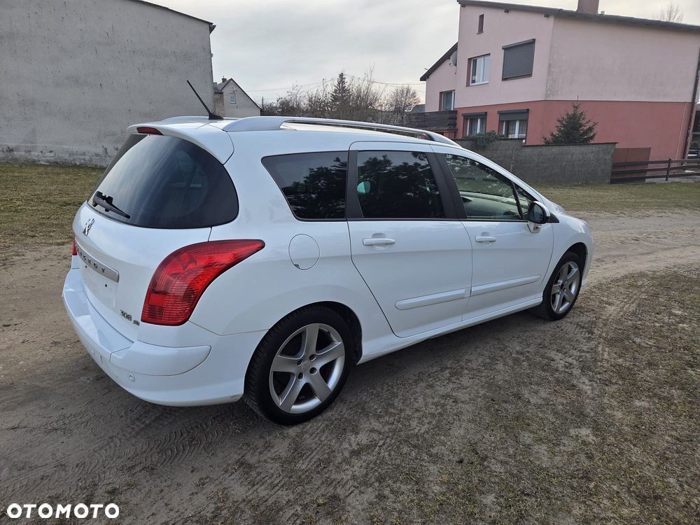 Peugeot 308 120 VTi Premium - 4