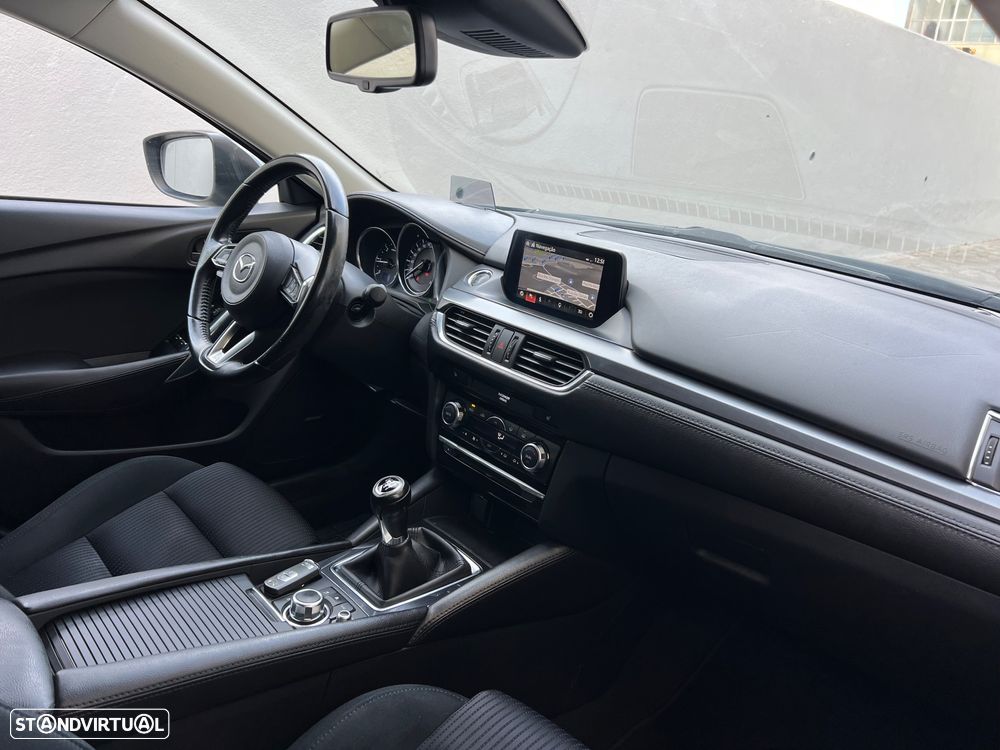 Mazda 6 M6 2.2 SKY-D Excellence Navi - 35