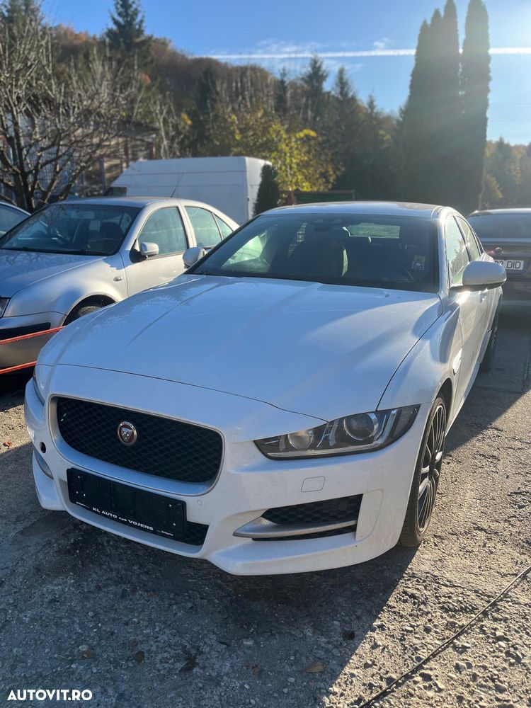 Jaguar XE 20d AWD Aut. R-Sport - 1