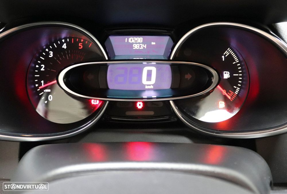 Renault Clio Sport Tourer 1.5 dCi Limited - 9