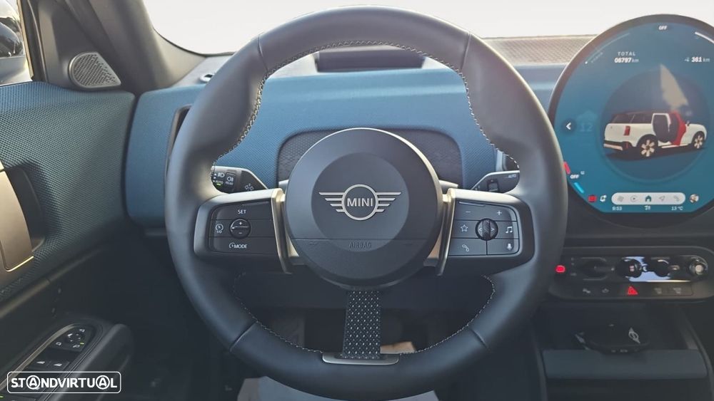 MINI Countryman E Favoured L - 10