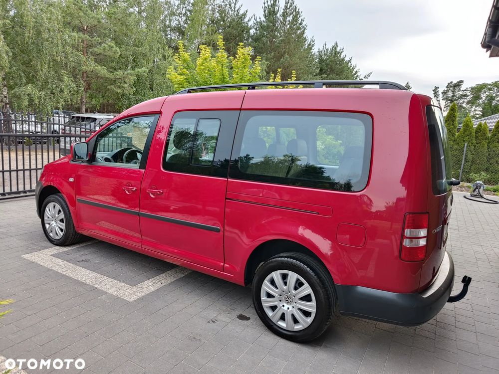 Volkswagen Caddy Maxi Comfortline DSG - 28