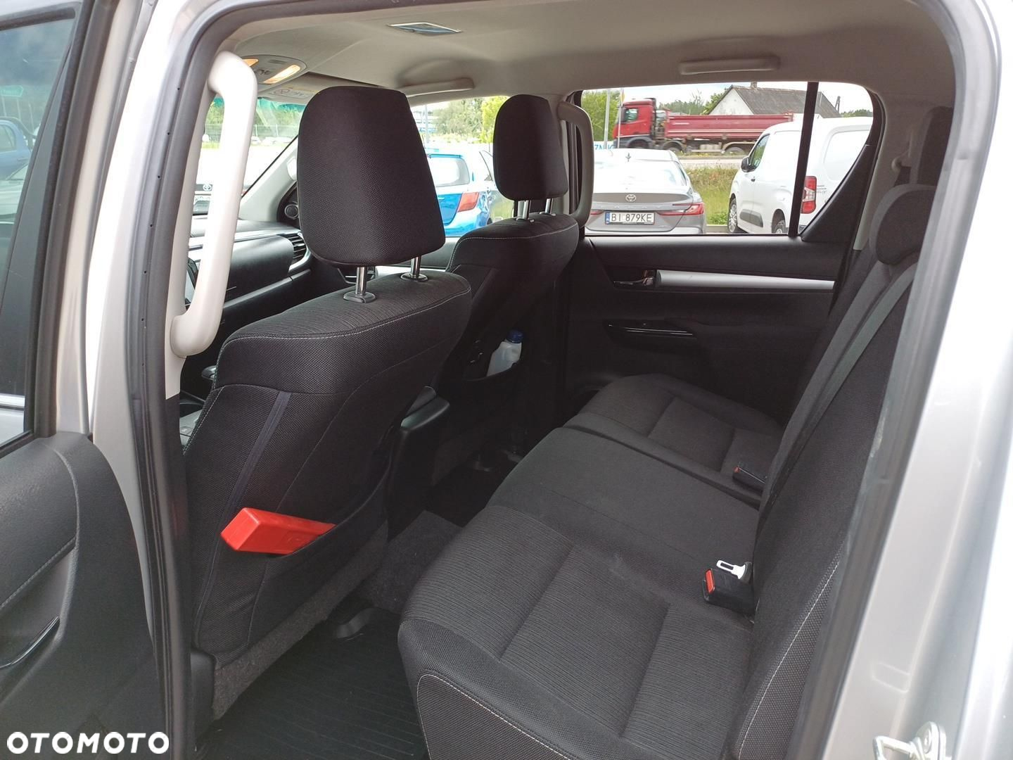 Toyota Hilux 2.4 D-4D Double Cab SR5 4x4 - 10