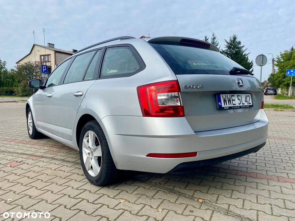 Skoda Octavia 1.6 TDI Ambition - 4