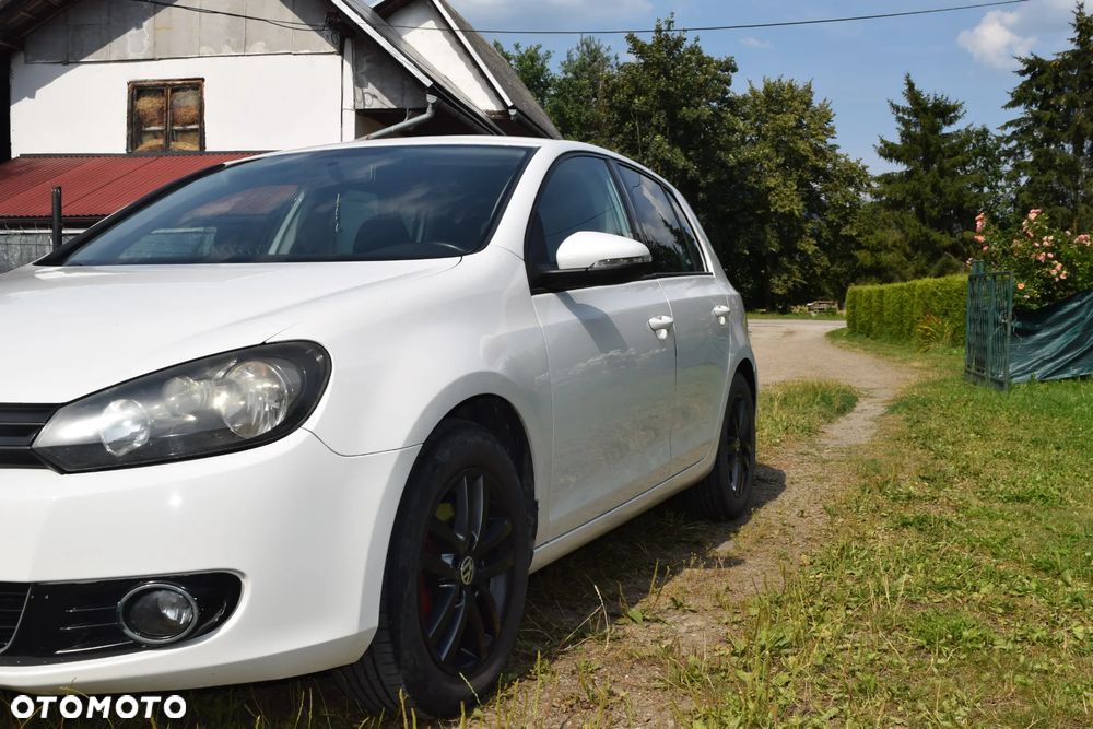 Volkswagen Golf 2.0 TDI Highline - 5