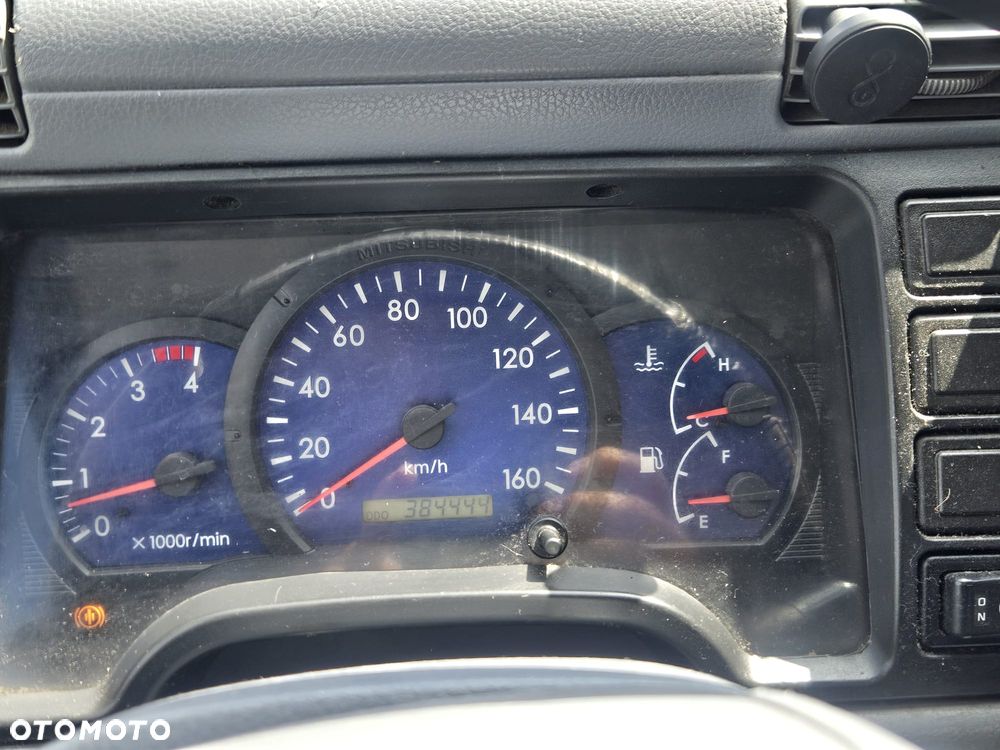 Mitsubishi Canter - 18